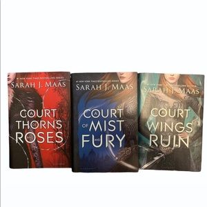 A Court of Thorn and Roses Hardcover Series